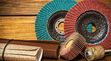 The Role of Frits in Grinding Wheels